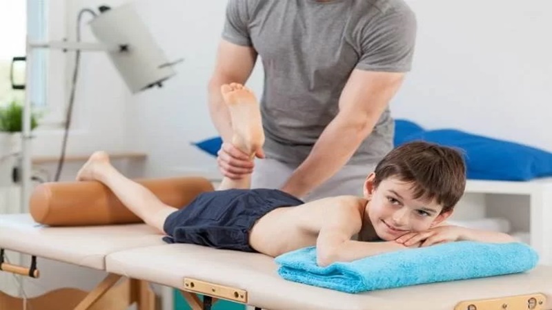 کایروپراکتیک 2 کایروپراکتیک چیست و چه کاربردی دارد (معجزه) + عوارض